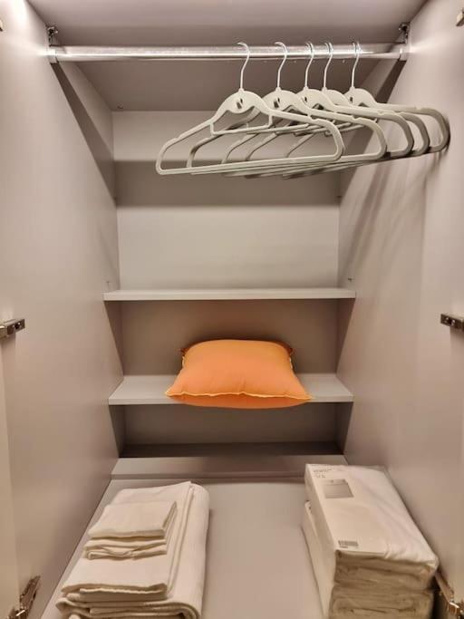 Apartamento Gazzana Corner House Milán Exterior foto